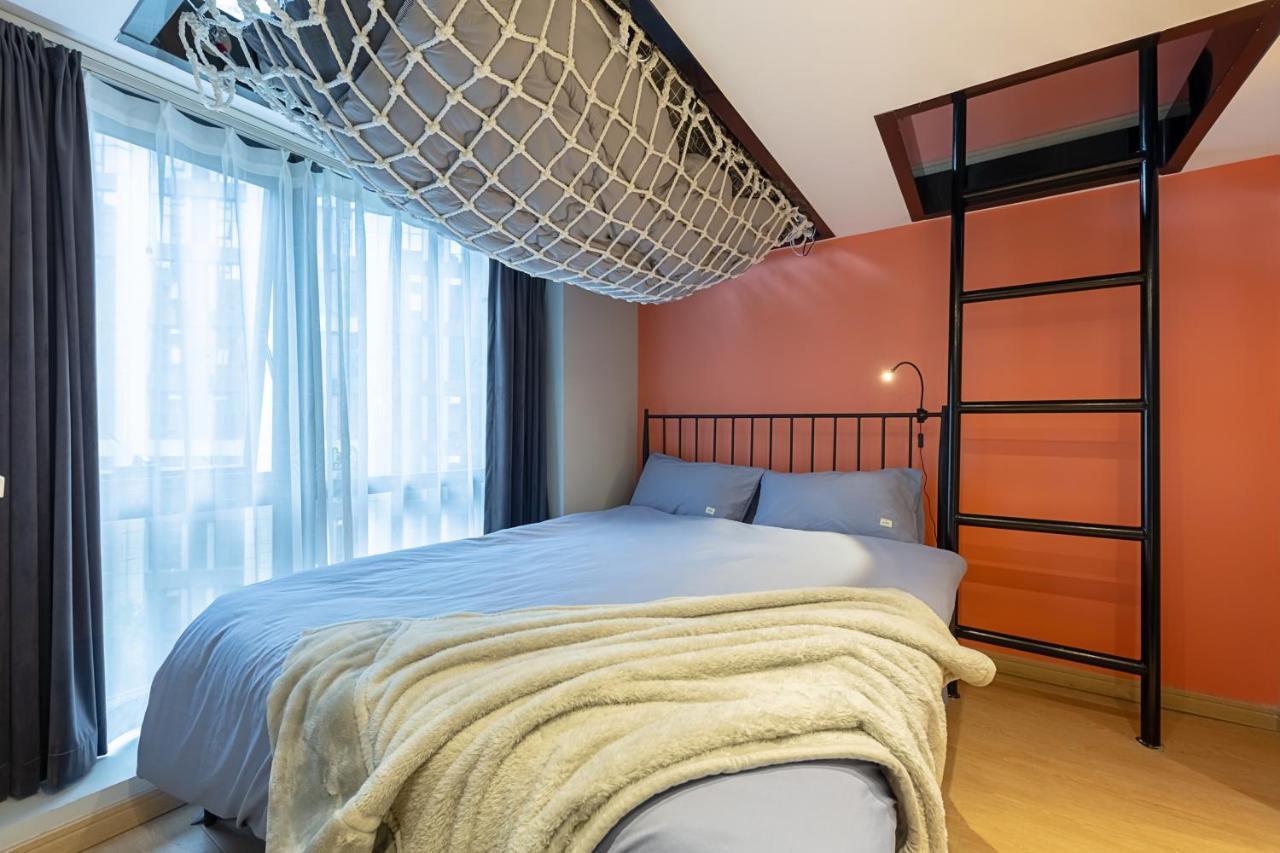 Loft Apartment With Slide Hammock With Movie Viewing Hangzhou Eksteriør billede